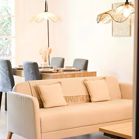New - 2 Bedroom Garden Escape Saint-tropez