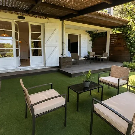 New - 2 Bedroom Garden Escape Saint-tropez *